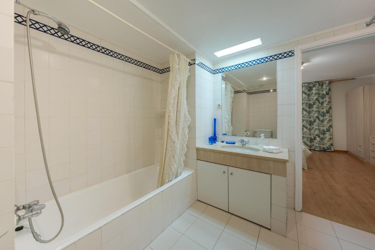 La Ocean View Apartment ฟุงชาล ภายนอก รูปภาพ